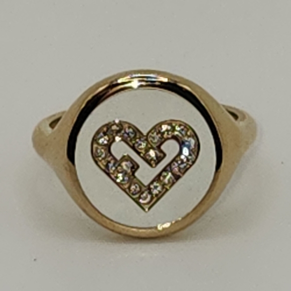 FURLA HEART RING 💛🤍 Size 7 - Picture 9 of 9